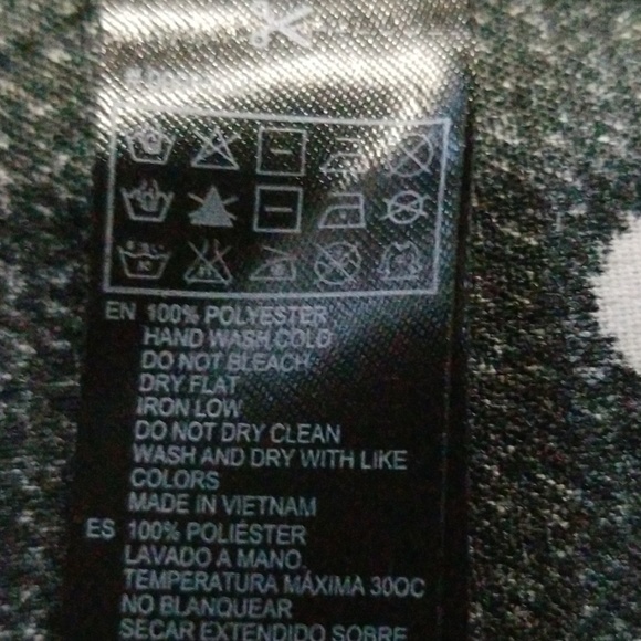 Stylish Polka Dot Skirt - Picture 6 of 8